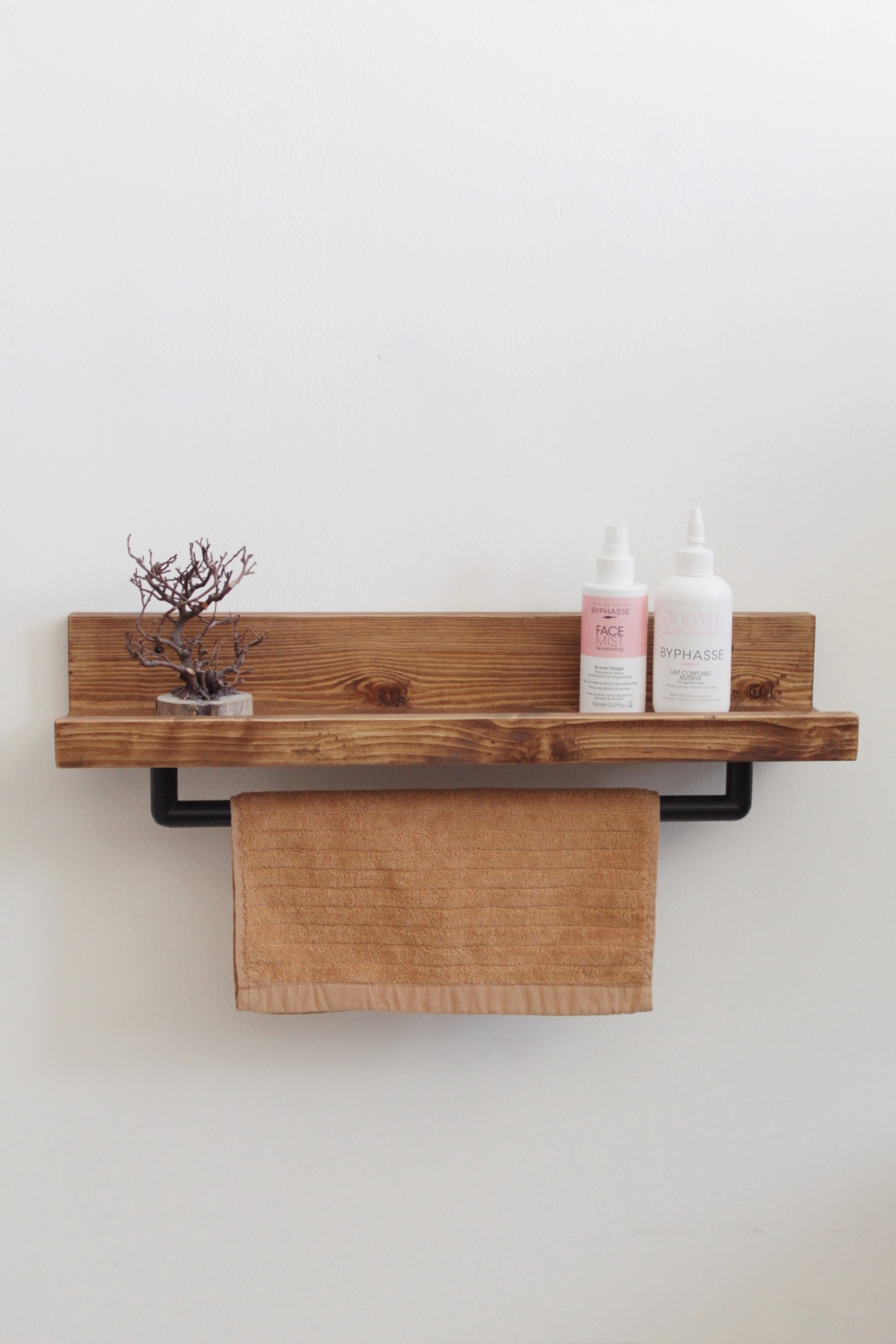 شلف آویز حوله