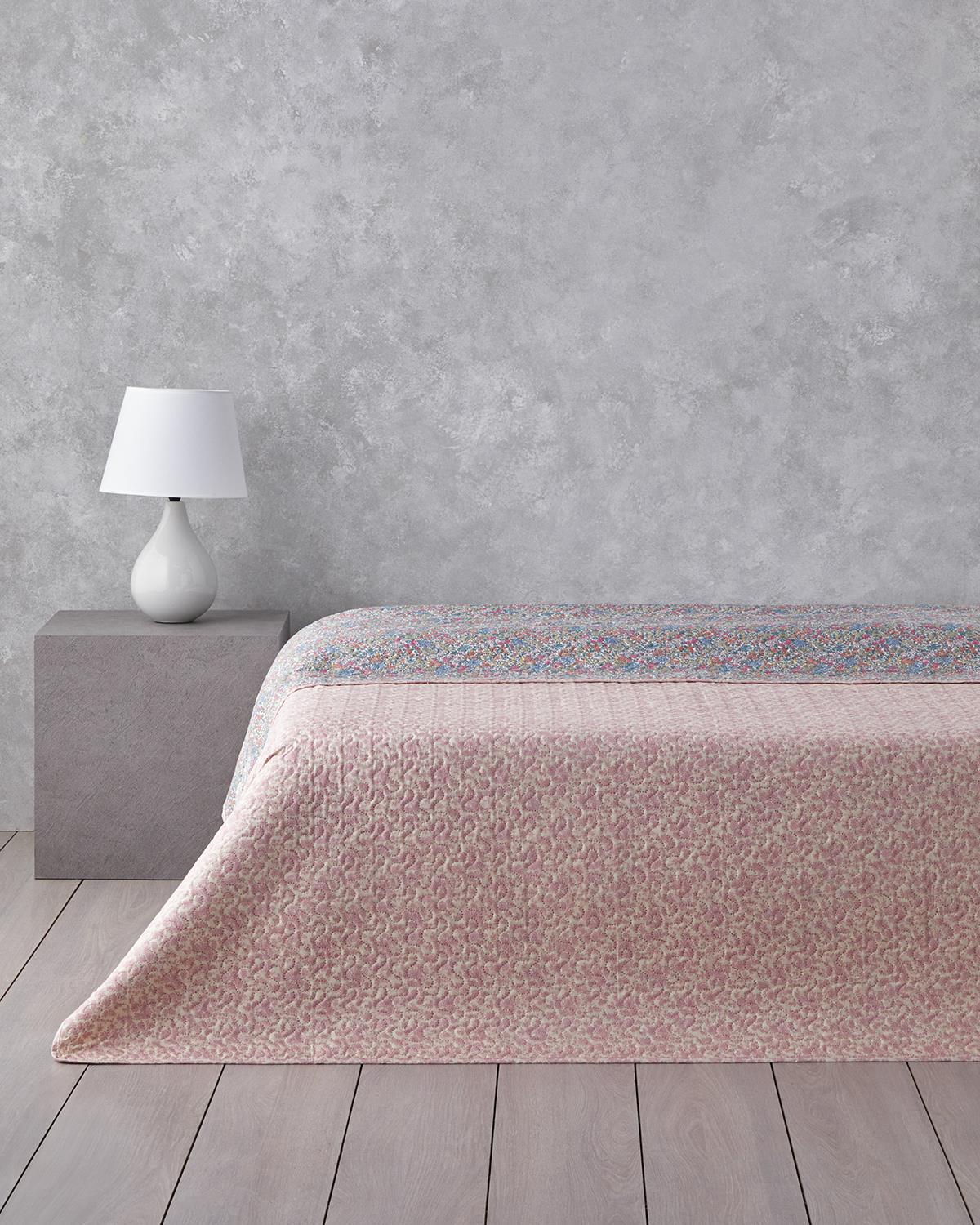 روانداز پنبه‌دوزی English home- مدل Pink floral