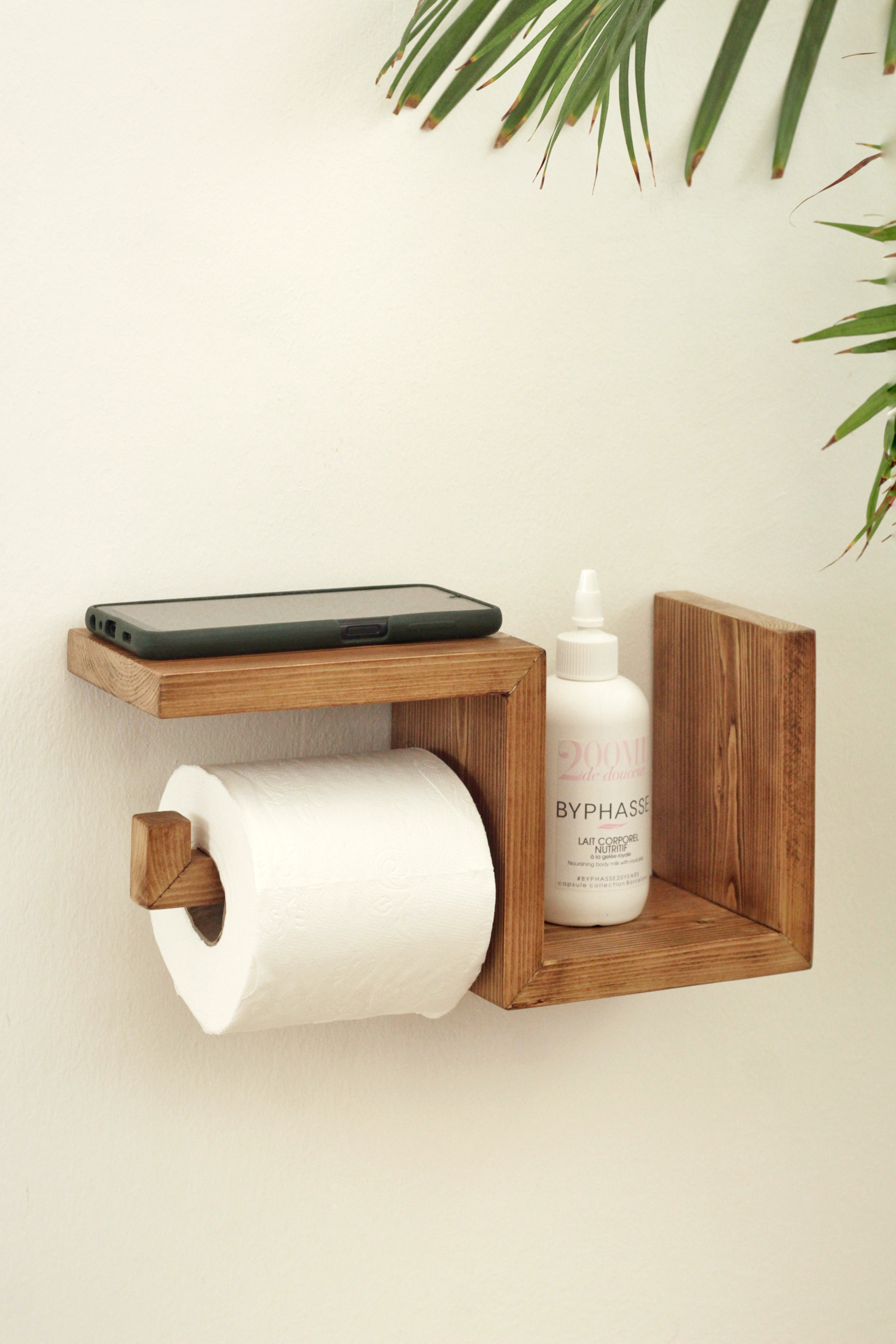 شلف جادستمالی دیواری