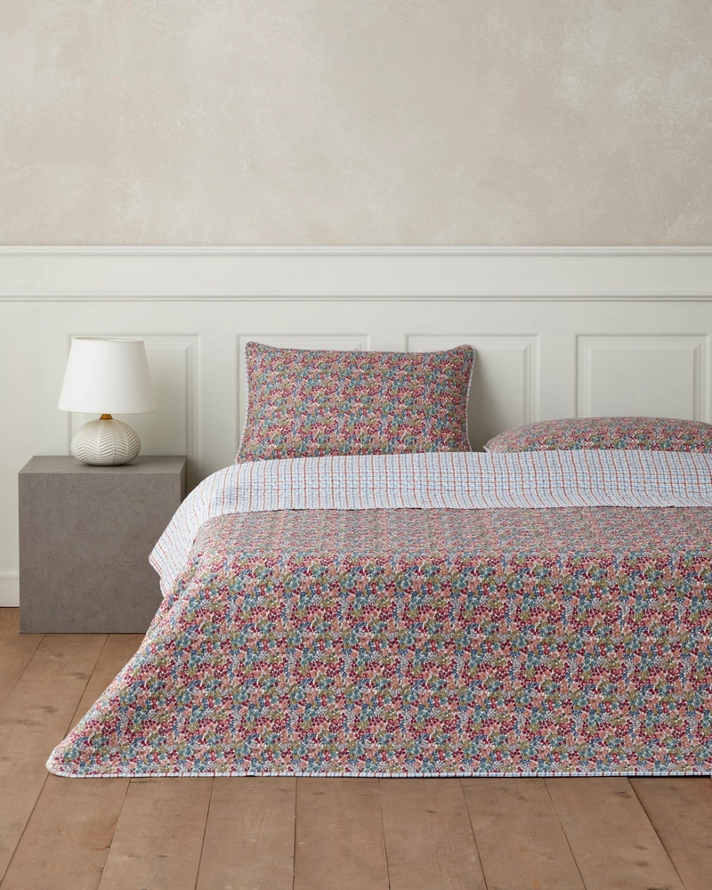 ست پنبه‌دوزی English home- مدل Cherry Plaid
